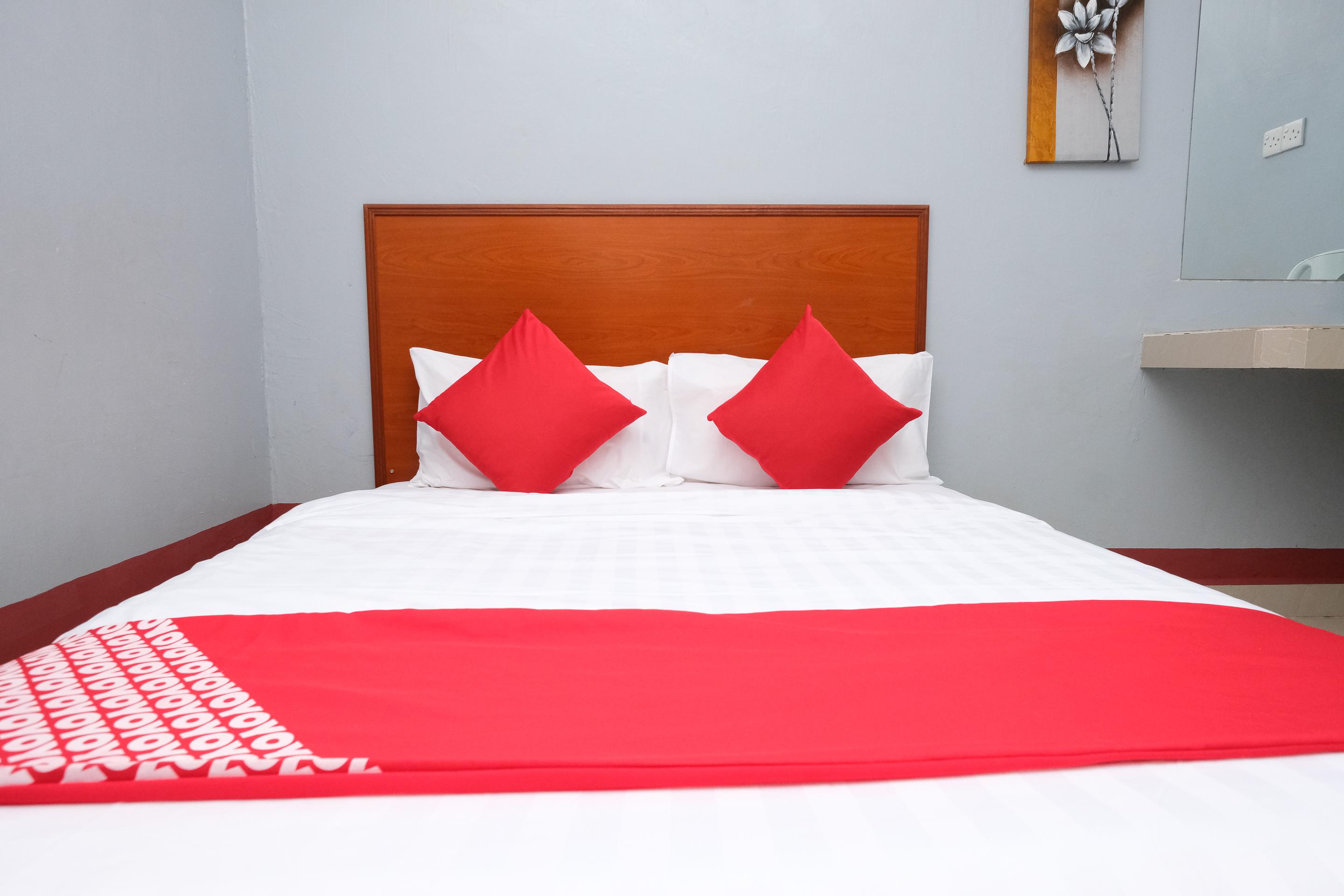 โอโย 720 คอริดอร์ โฮเต็ล 2 Hotel เปอกัน ภายนอก รูปภาพ