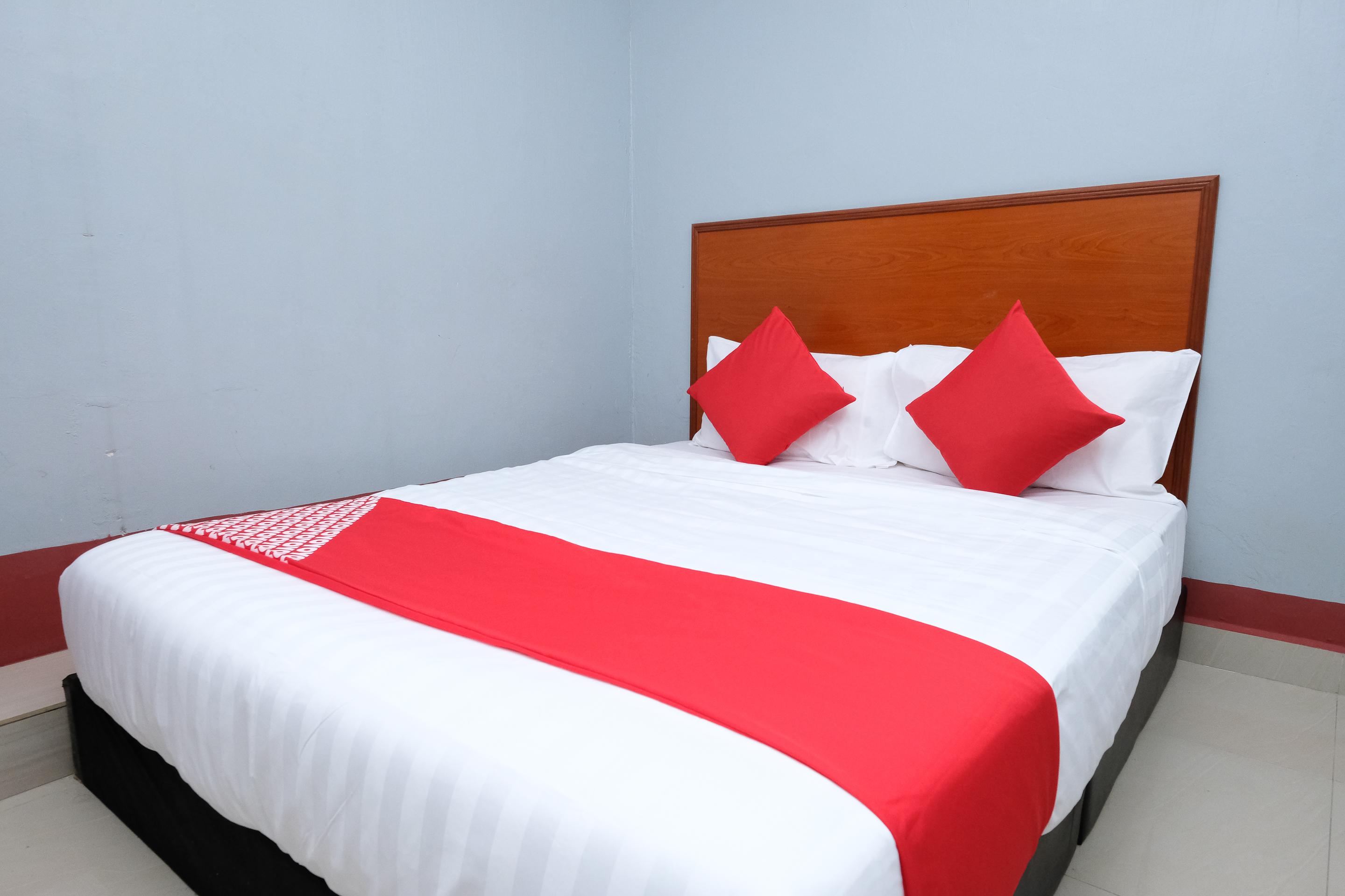 โอโย 720 คอริดอร์ โฮเต็ล 2 Hotel เปอกัน ภายนอก รูปภาพ