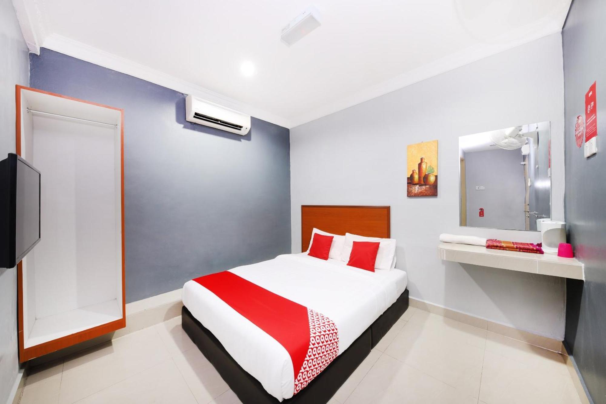 โอโย 720 คอริดอร์ โฮเต็ล 2 Hotel เปอกัน ภายนอก รูปภาพ