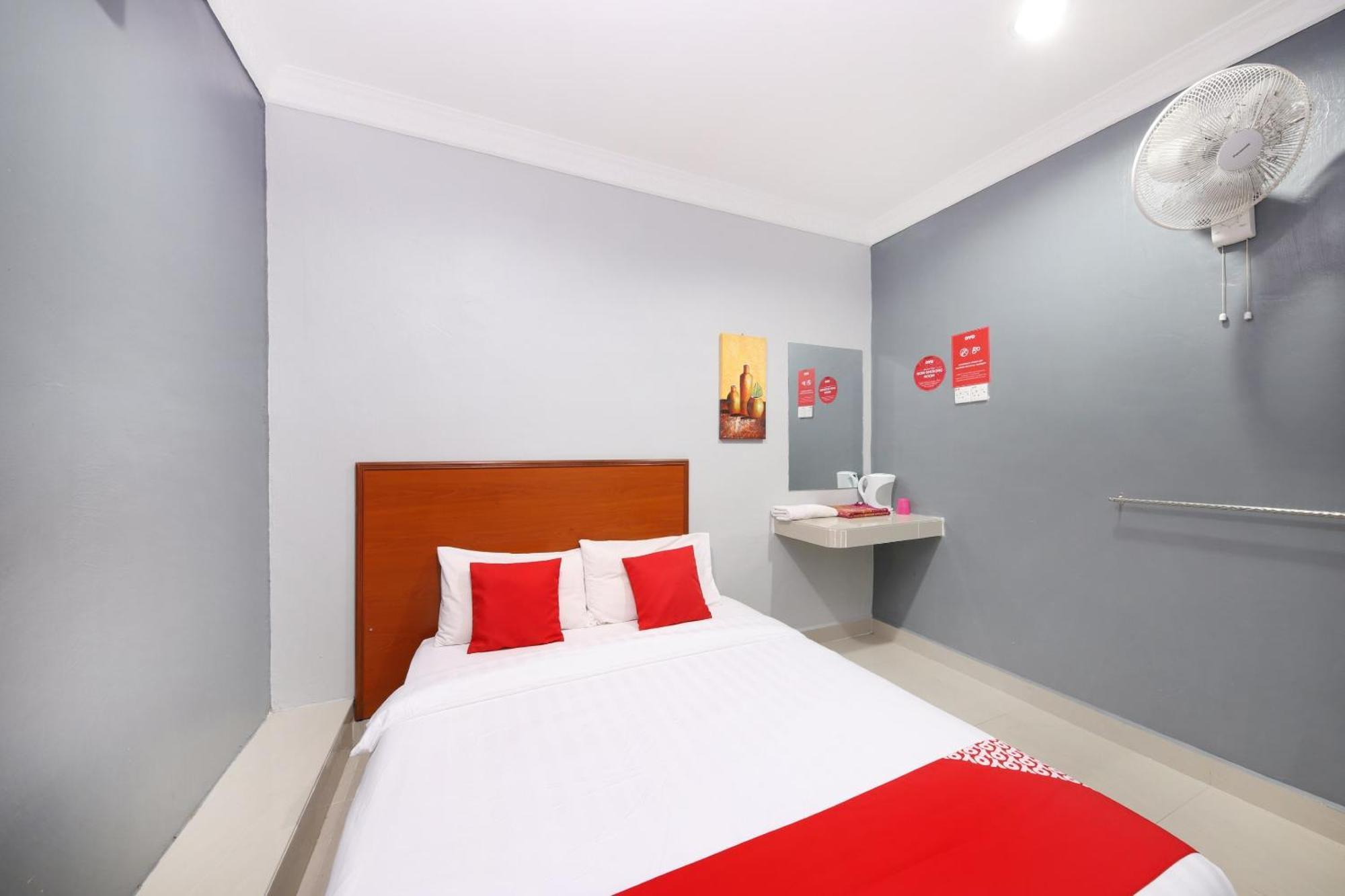 โอโย 720 คอริดอร์ โฮเต็ล 2 Hotel เปอกัน ภายนอก รูปภาพ
